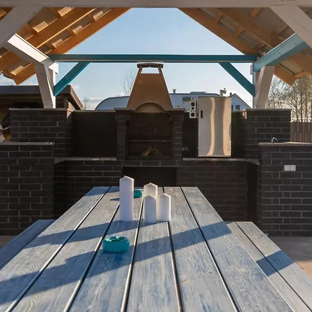 Holiday House Przystan Baltic With Private Sauna & Jacuzzi By Renters Prestige Zastan