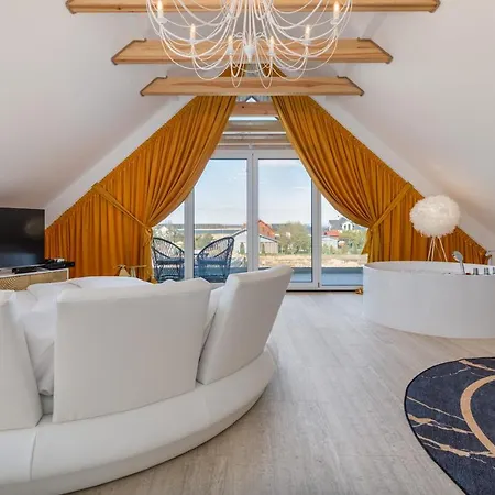 Holiday House Przystan Baltic With Private Sauna & Jacuzzi By Renters Prestige Сasa de vacaciones *