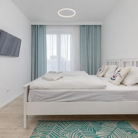 Holiday House Przystan Baltic With Private Sauna & Jacuzzi By Renters Prestige Holiday home