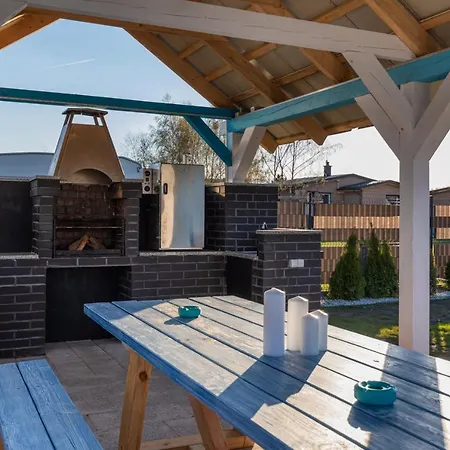Сasa de vacaciones Holiday House Przystan Baltic With Private Sauna & Jacuzzi By Renters Prestige Zastan