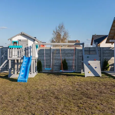 Holiday House Przystan Baltic With Private Sauna & Jacuzzi By Renters Prestige Сasa de vacaciones Zastan