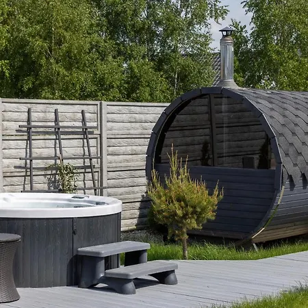 Holiday House Przystan Baltic With Private Sauna & Jacuzzi By Renters Prestige Сasa de vacaciones Zastan