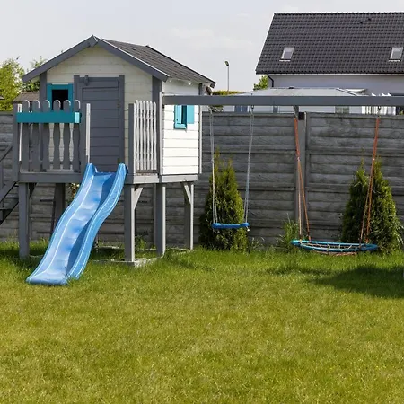 Holiday House Przystan Baltic With Private Sauna & Jacuzzi By Renters Prestige Holiday home Zastan