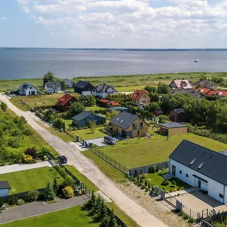 Holiday House Przystan Baltic With Private Sauna & Jacuzzi By Renters Prestige Сasa de vacaciones Zastan