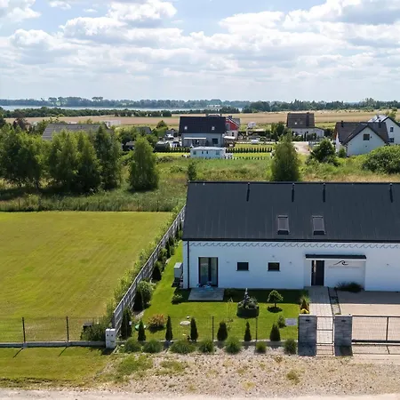 Сasa de vacaciones Holiday House Przystan Baltic With Private Sauna & Jacuzzi By Renters Prestige *