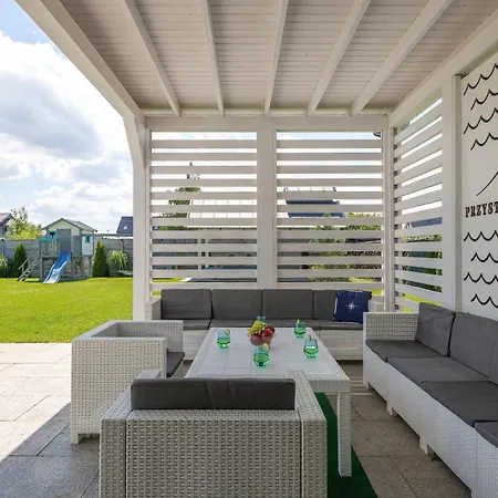 Holiday House Przystan Baltic With Private Sauna & Jacuzzi By Renters Prestige Сasa de vacaciones Zastan